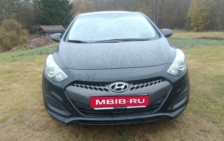 Hyundai i30 II рестайлинг, 2013 год, 747 000 рублей, 2 фотография