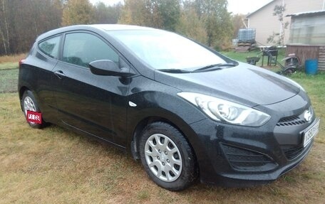 Hyundai i30 II рестайлинг, 2013 год, 747 000 рублей, 3 фотография