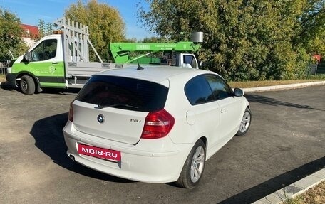 BMW 1 серия, 2010 год, 950 000 рублей, 6 фотография