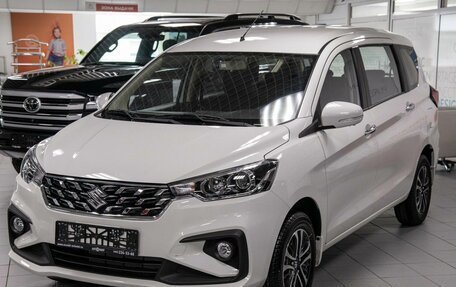 Suzuki Ertiga II, 2023 год, 2 750 000 рублей, 3 фотография