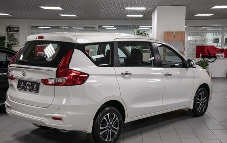 Suzuki Ertiga II, 2023 год, 2 750 000 рублей, 6 фотография