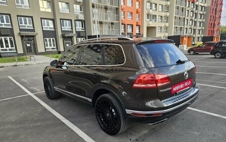 Volkswagen Touareg III, 2015 год, 3 250 000 рублей, 6 фотография