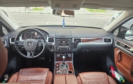 Volkswagen Touareg III, 2015 год, 3 250 000 рублей, 11 фотография