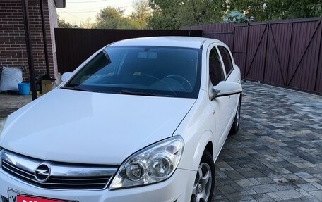 Opel Astra H, 2009 год, 580 000 рублей, 3 фотография