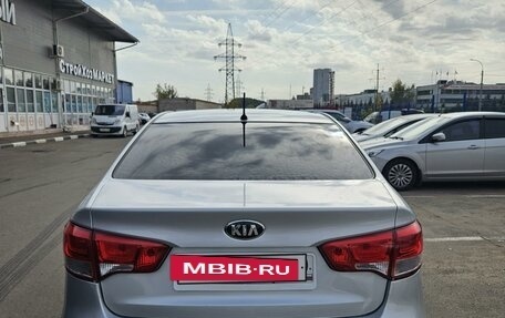 KIA Rio III рестайлинг, 2015 год, 890 000 рублей, 5 фотография