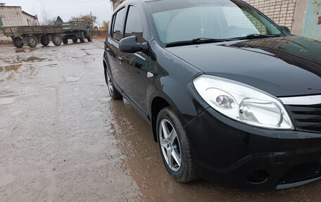 Renault Sandero I, 2013 год, 750 000 рублей, 6 фотография