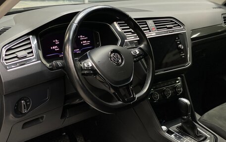 Volkswagen Tiguan II, 2018 год, 3 299 999 рублей, 7 фотография