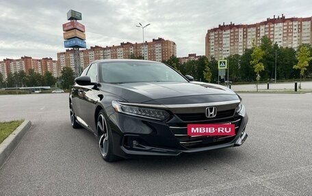 Honda Accord IX рестайлинг, 2022 год, 3 550 000 рублей, 2 фотография