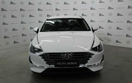 Hyundai Sonata VIII, 2022 год, 3 075 000 рублей, 2 фотография