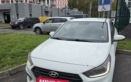 Hyundai Solaris II рестайлинг, 2018 год, 1 190 000 рублей, 2 фотография