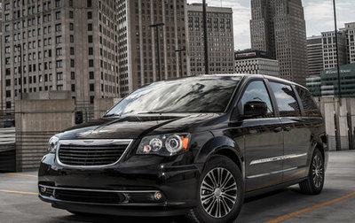 Chrysler Town & Country V рестайлинг, 2010 год, 1 600 000 рублей, 1 фотография