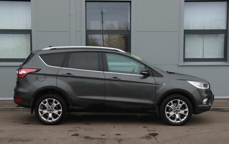 Ford Kuga III, 2018 год, 1 999 000 рублей, 4 фотография