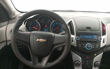 Chevrolet Cruze II, 2013 год, 853 000 рублей, 7 фотография