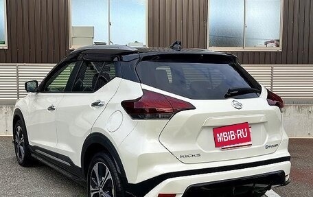 Nissan Kicks I, 2020 год, 1 800 090 рублей, 6 фотография