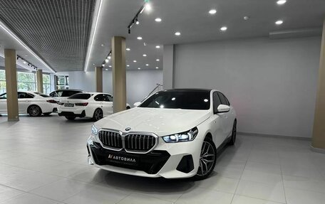 BMW 5 серия, 2023 год, 11 300 000 рублей, 1 фотография