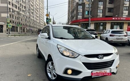 Hyundai ix35 I рестайлинг, 2012 год, 1 120 000 рублей, 3 фотография