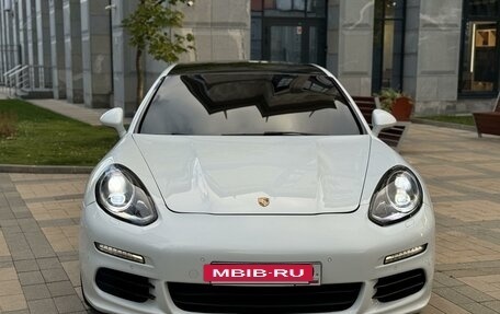 Porsche Panamera II рестайлинг, 2013 год, 2 980 000 рублей, 2 фотография