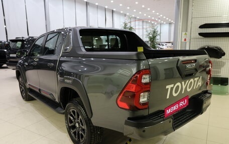 Toyota Hilux VIII, 2024 год, 7 500 000 рублей, 5 фотография