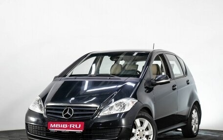 Mercedes-Benz A-Класс, 2011 год, 725 000 рублей, 1 фотография