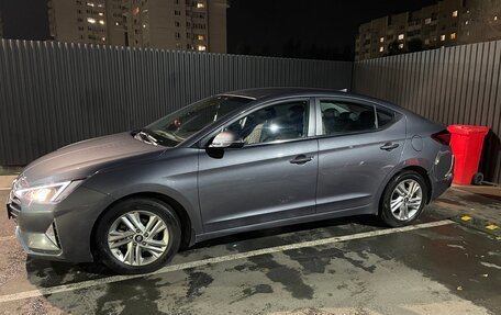 Hyundai Elantra VI рестайлинг, 2019 год, 1 850 000 рублей, 8 фотография