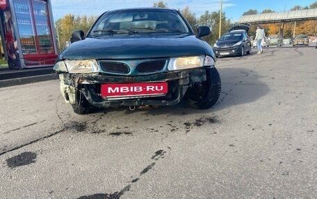 Mitsubishi Carisma I, 1997 год, 95 000 рублей, 10 фотография