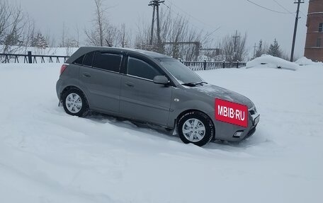 KIA Rio II, 2011 год, 700 000 рублей, 3 фотография