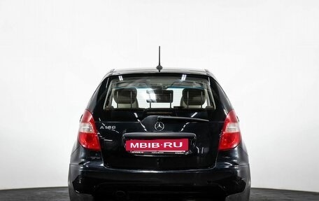 Mercedes-Benz A-Класс, 2011 год, 725 000 рублей, 5 фотография