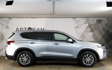 Hyundai Santa Fe IV, 2018 год, 2 799 000 рублей, 6 фотография