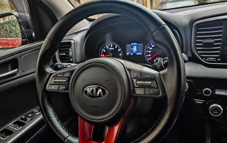 KIA Sportage IV рестайлинг, 2019 год, 2 498 000 рублей, 24 фотография