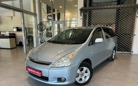 Toyota Wish II, 2003 год, 899 000 рублей, 1 фотография