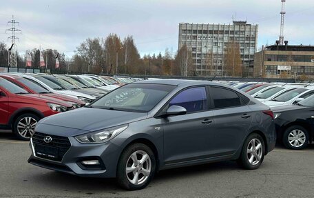 Hyundai Solaris II рестайлинг, 2018 год, 1 450 000 рублей, 1 фотография