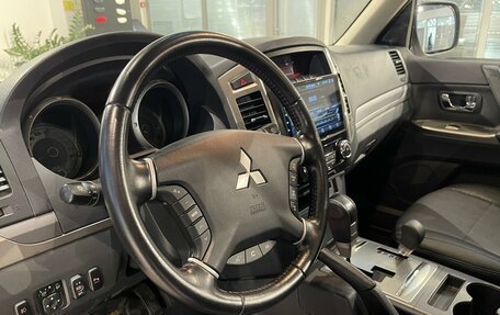 Mitsubishi Pajero IV, 2021 год, 3 990 000 рублей, 15 фотография