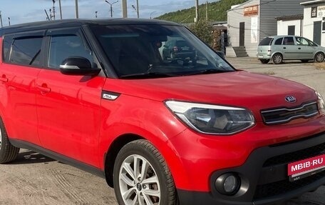 KIA Soul II рестайлинг, 2018 год, 1 800 000 рублей, 7 фотография