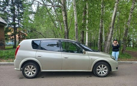 Toyota Opa I рестайлинг, 2001 год, 700 000 рублей, 17 фотография