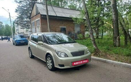 Toyota Opa I рестайлинг, 2001 год, 700 000 рублей, 19 фотография