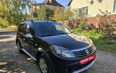 Renault Sandero I, 2012 год, 695 000 рублей, 3 фотография