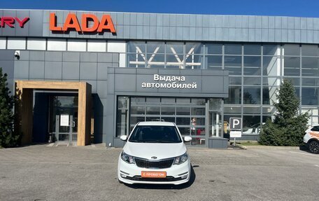 KIA Rio III рестайлинг, 2016 год, 900 000 рублей, 2 фотография