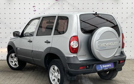 Chevrolet Niva I рестайлинг, 2011 год, 630 000 рублей, 5 фотография