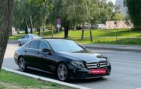 Mercedes-Benz E-Класс, 2018 год, 2 600 000 рублей, 9 фотография