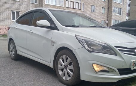 Hyundai Solaris II рестайлинг, 2016 год, 1 177 000 рублей, 1 фотография