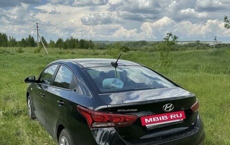 Hyundai Solaris II рестайлинг, 2017 год, 1 380 000 рублей, 3 фотография