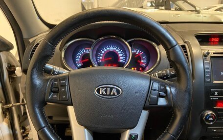 KIA Sorento II рестайлинг, 2010 год, 1 520 000 рублей, 13 фотография