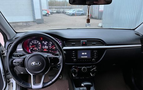 KIA Rio IV, 2018 год, 1 099 000 рублей, 9 фотография