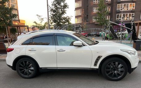 Infiniti FX II, 2012 год, 1 700 000 рублей, 2 фотография