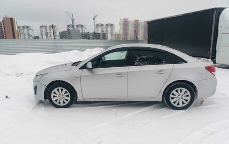 Chevrolet Cruze II, 2011 год, 600 000 рублей, 5 фотография