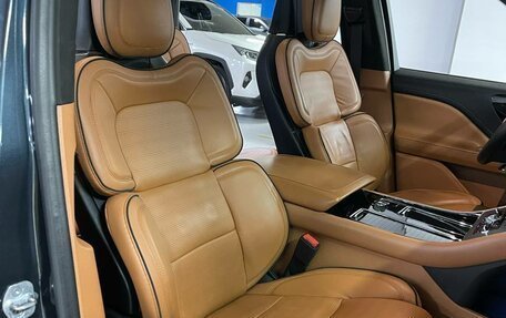 Lincoln Aviator II, 2020 год, 6 990 000 рублей, 16 фотография