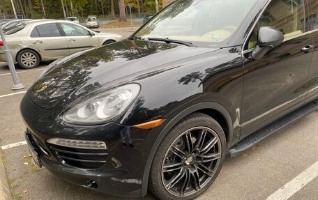 Porsche Cayenne III, 2011 год, 2 100 000 рублей, 2 фотография