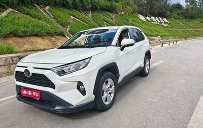 Toyota RAV4, 2021 год, 2 500 000 рублей, 1 фотография