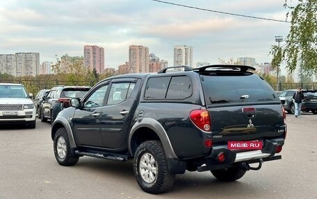 Mitsubishi L200 IV рестайлинг, 2011 год, 1 595 000 рублей, 3 фотография