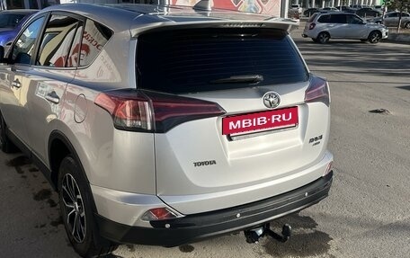 Toyota RAV4, 2018 год, 2 850 000 рублей, 5 фотография